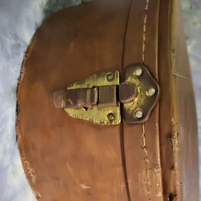 Vintage 1972 Gibson J45 J50 16 inch Brown Red Interior Hard Shell Guitar Case image 6