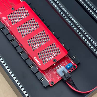 Befaco 7U Case 2024 - Black & Red image 13
