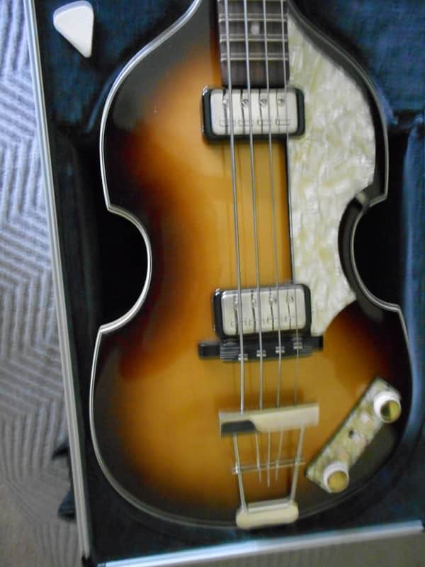 Hofner 500/1 V63 Reissue Violin Burst image 1