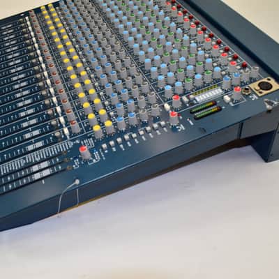 Allen & Heath MixWizard WZ3 16:2 16-Input Mixer image 3