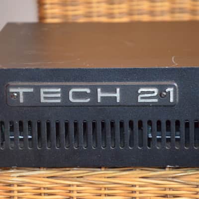 TECH 21 Power Engine PW-400 Stereo Power Amplifier/Slave image 3