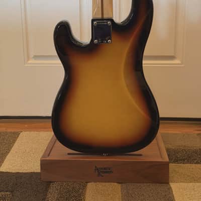 NEW Never Played Fender American Vintage '58 Precision Bass 2013 - 2017 - 3-Color Sunburst image 6
