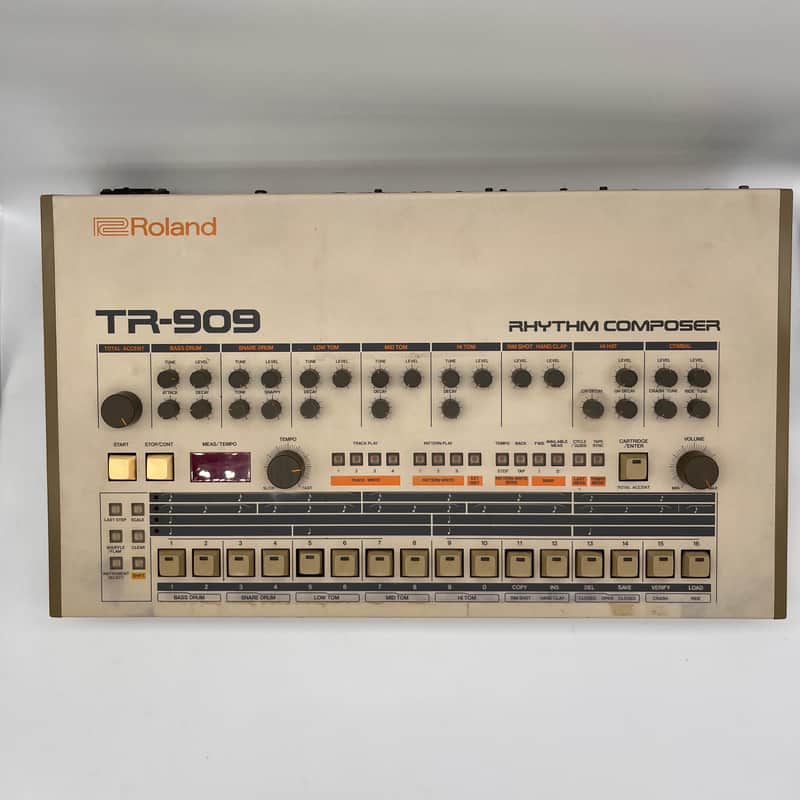 Roland TR-909 Rhythm Composer 1983 - 1985 - White image 1