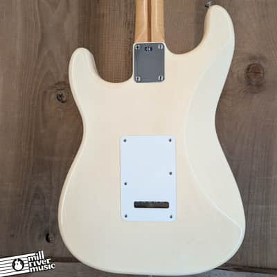 Fender MIM Standard Stratocaster 1999 - Used image 5