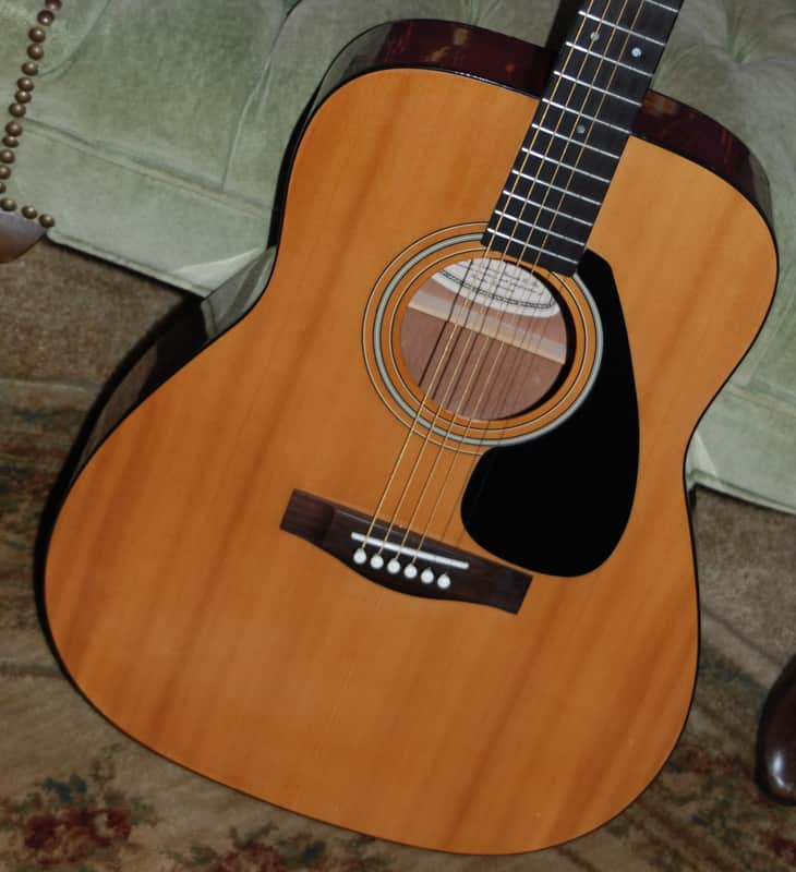 Yamaha FG-402 Acoustic Guitar | Reverb
