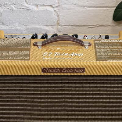 Fender '57 Twin-Amp Pro Tube / Custom Shop-inspired series - year 2004 image 8