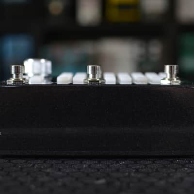 Empress Zoia Compact Grid Controller 2010s - Black image 2