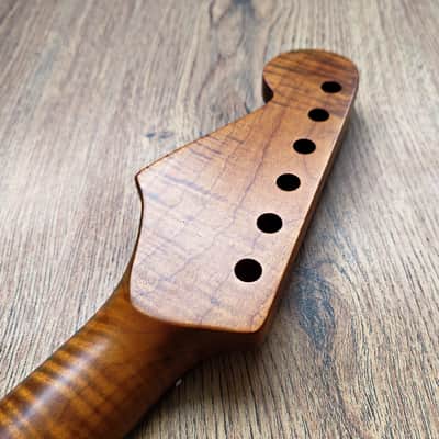 Stratocaster Compatible Roasted Flame Maple and Rosewood Pro Guitar Neck Satin image 10