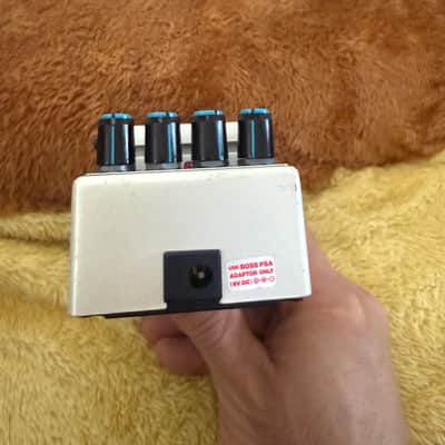 Boss DD-3 Digital Delay 1986 - 1990 - White image 6