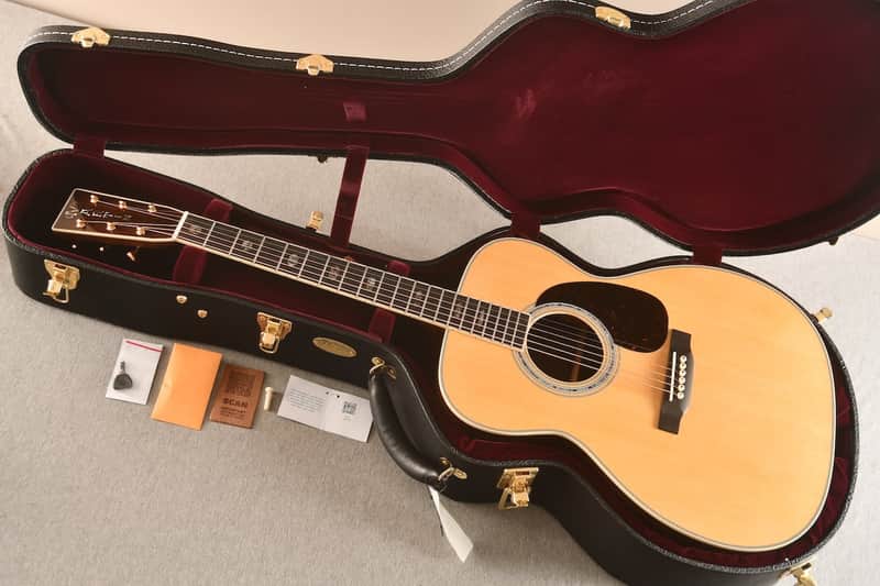 Martin J-40 #2997456 — Jumbo Acoustic Guitar image 1