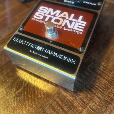 Electro-Harmonix Small Stone EH4800 Phase Shifter | Reverb