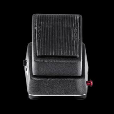 Dunlop 95Q Crybaby Wah Wah Guitar Pedal image 3