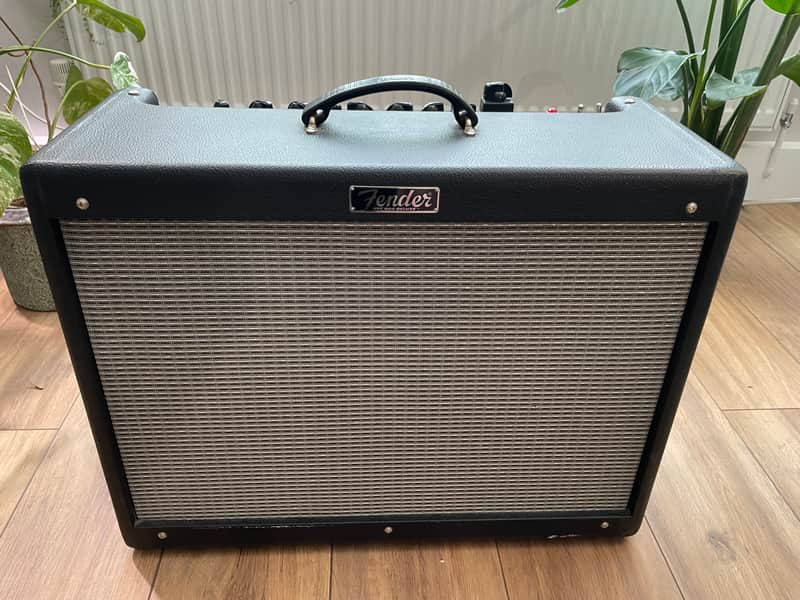 Fender Hot Rod Deluxe 3-Channel 40-Watt 1x12" Guitar Combo image 1
