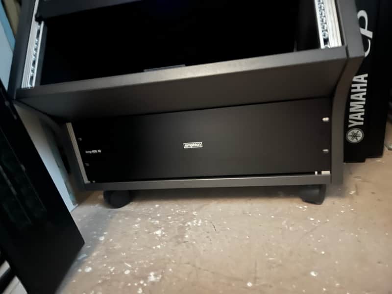 Amphion Amp400.12 12-Channel 410-Watt Power Amplifier
