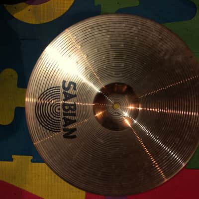Sabian B8 18” Crash/Ride Cymbal image 3