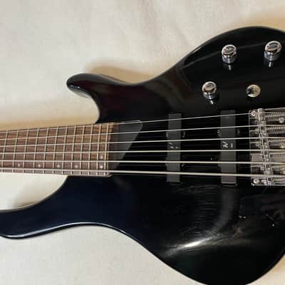 WASHBURN XB-600 - ACTIVE 6-STRING BASS w/ gig bag image 7