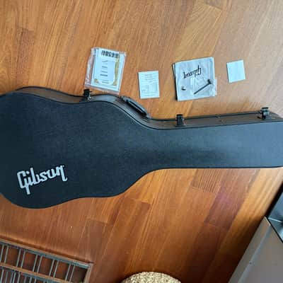 2025 Gibson J-45 Standard image 21