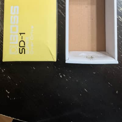 Boss SD-1 Super OverDrive (Silver Label) 1997 - Present - Yellow image 1