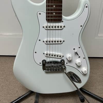 G&L Tribute Series S-500 Electric Guitar w/Rosewood Fretboard - Sonic Blue image 2