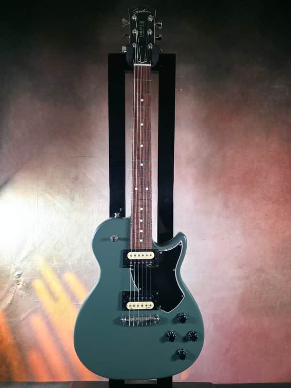 Godin Summit Classic SG