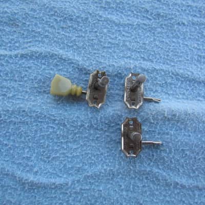 3 Vintage Gibson Deluxe Tuning Machines Made By Kluson 1 Treble Side 2 Bass Side Kluson Made Gibson Deluxe Tuners NEEDS BUTTONS! Vintage Kluson Tuners image 2
