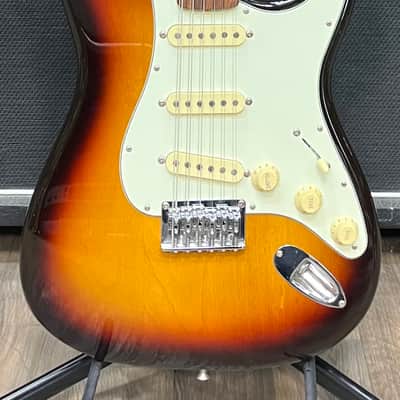 Fender ST12 TX 12-String Stratocaster MIJ 2002-2004 - 3-Tone Sunburst image 2