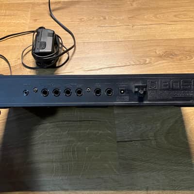 Boss ME-8B Bass Multiple Effects Pedal 1996 - 2001 - Black and Yellow image 5