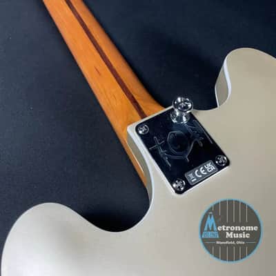 Fender Tom DeLonge Starcaster - Satin Shoreline Gold (MINT) image 5