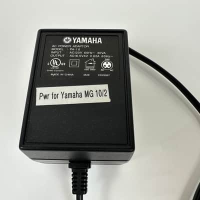 Genuine Yamaha PA-10 AC Adapter Power Supply 18.5V-X2 0.62A OEM image 2