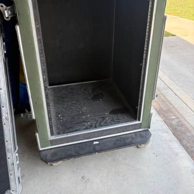JBL Rack Cases image 2