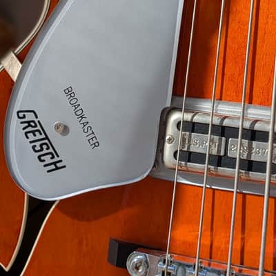 Gretsch G6119B Broadkaster Bass 2003 - 2014 - Orange - Leftie image 2