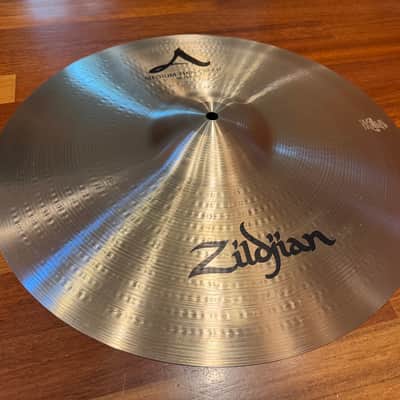 Zildjian 18" A Series Medium Thin Crash Cymbal 2013 - Present - Traditional image 4