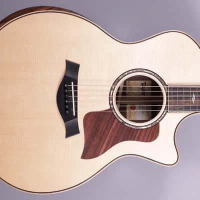 Taylor 814ce V-Class image 3