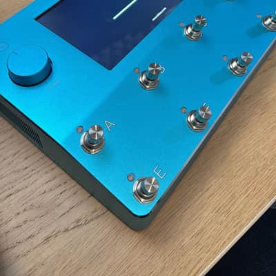 Neural DSP Quad Cortex Cyan Limited Edition + Original Case image 3