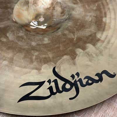 Zildjian 20" A Custom Medium Ride Cymbal 2658g image 9