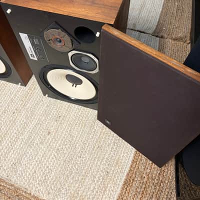 Vintage JBL L100 century Early 70s - Original walnut veneer image 3