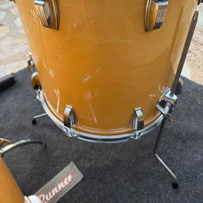 Ludwig Classic Maple 3 pc Drum Set kit -Natural Finish image 10