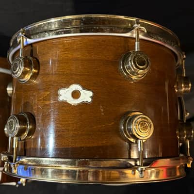Camco Los Angeles 22, 12, 13, and 16" set owned by endorser Maury Baker 1970's - Walnut with Gold Hardware Bild 8