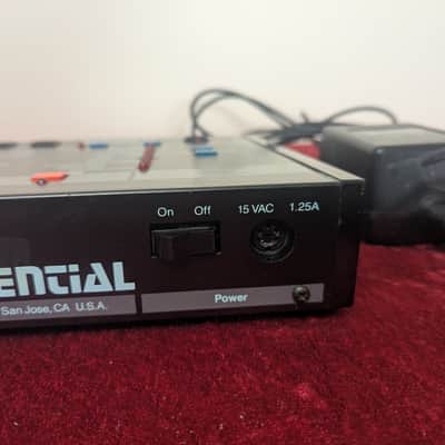 Sequential TOM 4-Voice Drum Machine 1985 - Black image 9
