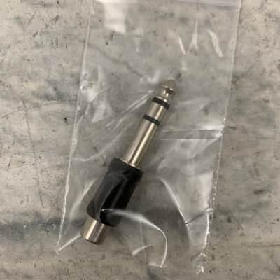 Radio Shack RCA to 1/4" TRS Adapter image 1
