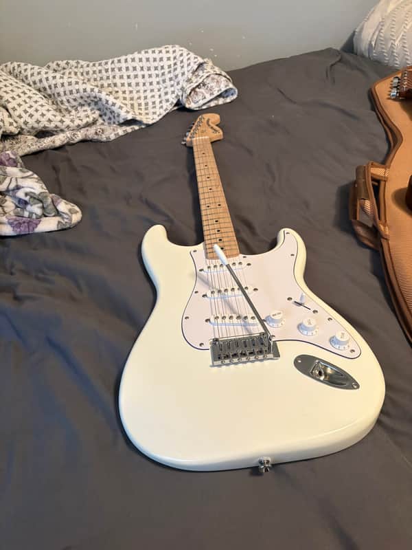 Squier Affinity Stratocaster 2024 - Olympic white image 1