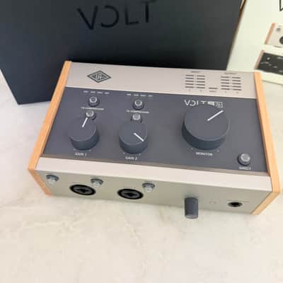 Universal Audio Volt 276 2025 - Light wood/mixed metal image 4