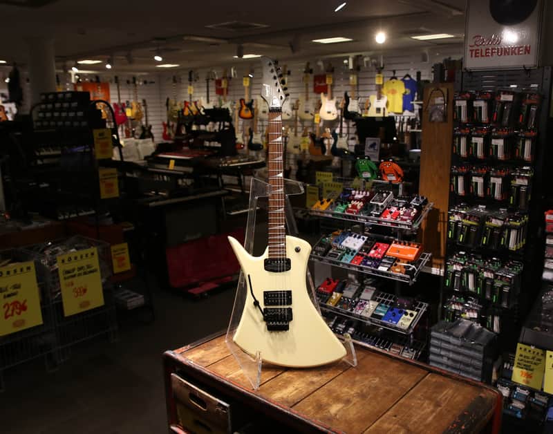 Framus Streetwalker Left hand 2007 - White image 1