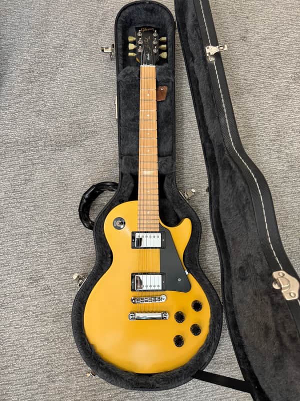 Gibson Les Paul Studio Raw Power 2009 - 2012 - Satin Yellow image 1