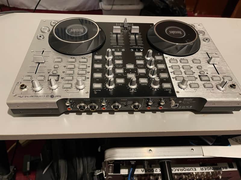 Hercules DJ-Console 4MX 2010 Silver image 1