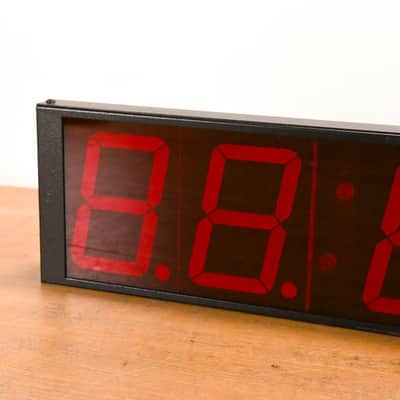 Masterclock TCD44 Time Code Display Studio Clock (NO POWER SUPPLY) CG01UW8 image 3
