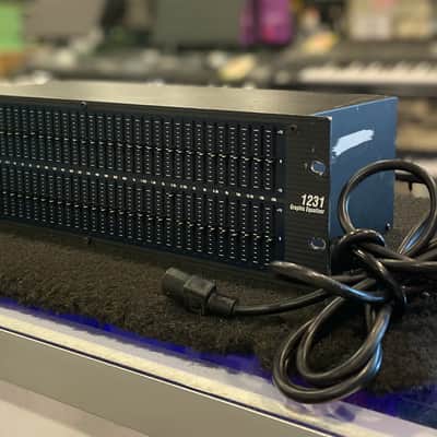 DBX 1231 Graphic Equalizer Dual 31 Band Rack Effect Unit with IEC Power Cable image 6