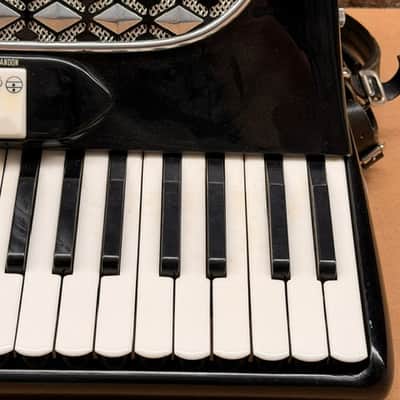 Rare R.J.H. Bellcordion – Vintage Custom Accordion image 6