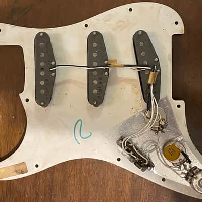 Fender Stratocaster 1976 Loaded Black Pickguard All 100% Factory Original image 17