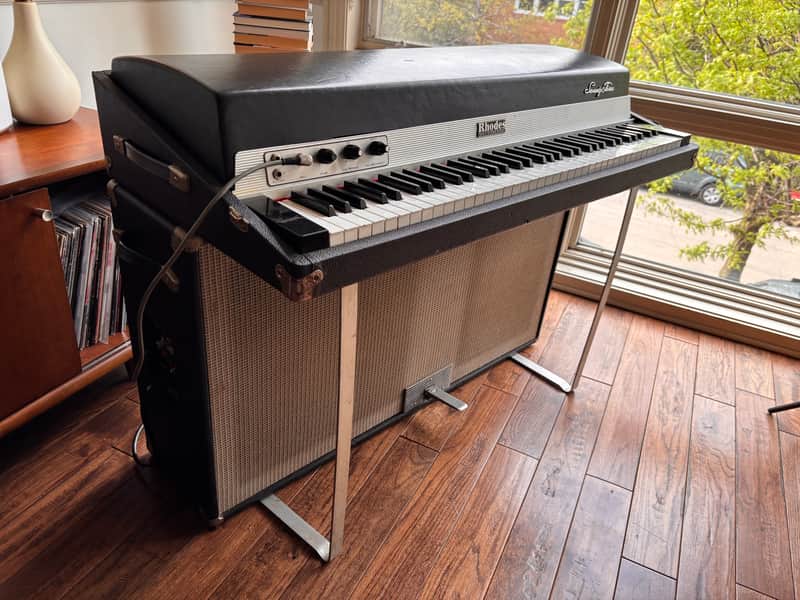 Fender Rhodes Suitcase Piano 73-Key Electric Piano (1969 - 1974